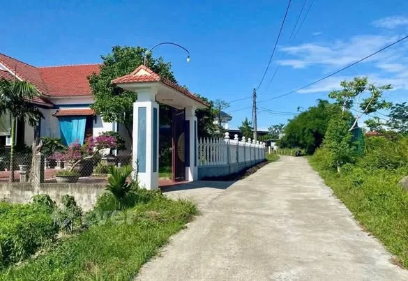 CHỦ GỬI BÁN LÔ ĐẤT HƯƠNG VĂN – TX. HƯƠNG TRÀDiện tích: 168m2 ngang 5 mét nở hậu nhẹ - Thỏa thuận - 168m²