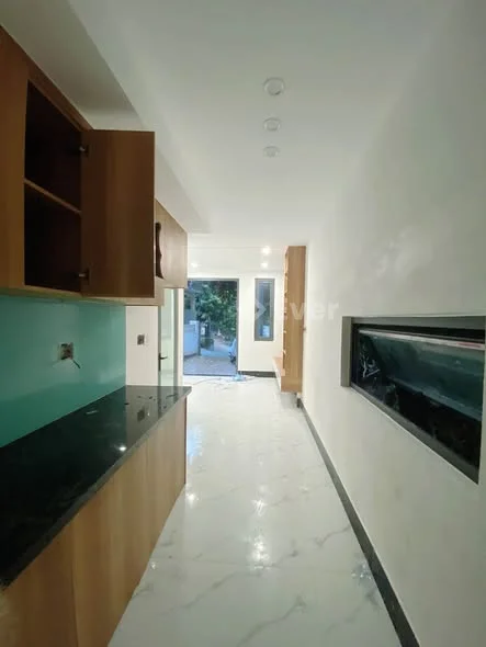 Bán nhà kiệt Oto Hoài Thanh Vị trí cao ráo ko ngập lụt..