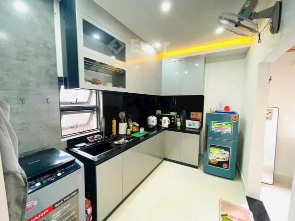 BÁN NHÀ KIỆT XUÂN DIỆU , TP HUẾ- Diện tích: 52m²- Có 2 phòng ngủ riêng tư , 1wc , phòng khách