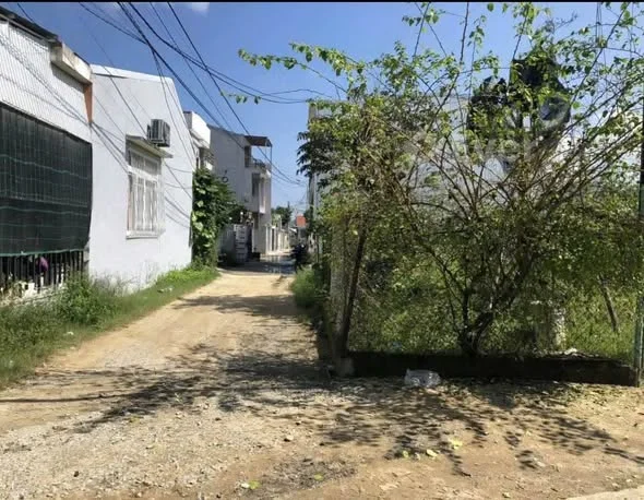 Lô đất 2 mặt tiền kiệt 6 Tam Thai - P An Cựu - TP Huế • Vị trí: trục chính kiệt 6 Tam Thai