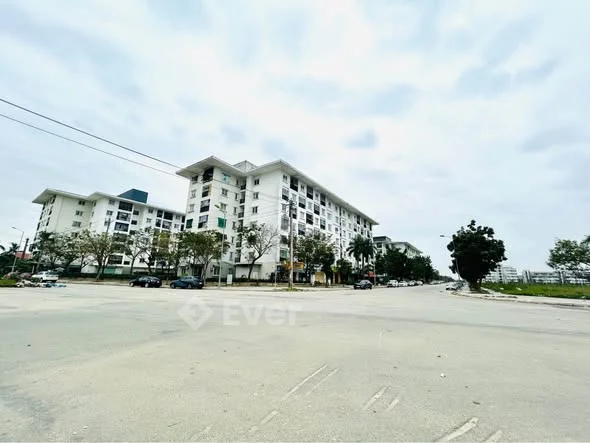 Siêu phẩm mặt tiền đường Vũ Thắng- kqh Xuân Phú:-Diện tích 145mv ngang 7m