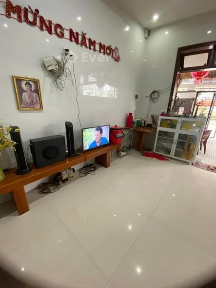 Nhà 3 tầng Mặt Tiền Đường Lê Gia Đỉnh KQH Bàu Vá Đường Quy Hoạch 17,5M