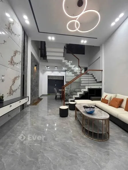 NHÀ ĐẸP TRẦN PHÚ TTTP CAO RÁO DT 45m x 3 tầng - Thích hợp mở homestay ,spa , an cư,..