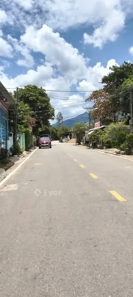 BÁN ĐẤT TẶNG NHÀ CẤP 4 SIÊU RẺ VỊ TRÍ TRUNG TÂM THỊ TRẤN A LƯỚI, NÀY THUỘC XÃ A LƯỚI 2, TP HUẾ