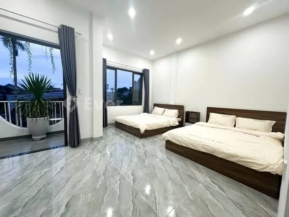 NHÀ 3 TẦNG ĐẸP HIỆN ĐAI LÝ NAM ĐẾFull nội thất - Dọn vào ở ngay.