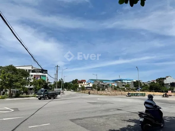 Mặt tiền Trần Thái Tông Đường 26m View Công Viên Diện Tích: 116m Giá: 6,9xxx Tỉ Thương Lượng - Thỏa thuận - 116m²