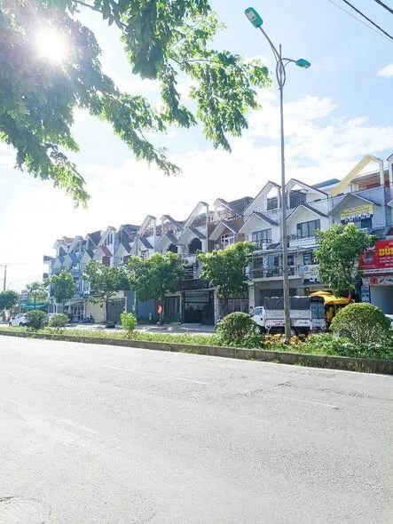 BÁN LÔ ĐẤT MẶT TIỀN KINH DOANH ĐƯỜNG TỈNH LỘ 10 ĐỐI DIỆN KHU ĐÔ THỊ PHÚ MỸ THƯỢNG HUẾ