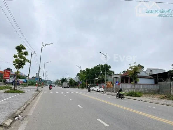 BÁN LÔ ĐẤT CÒN SÓT VỊ TRÍ ĐẮC ĐỊA KQH BÀU VÁ ĐƯỜNG LỊCH ĐỢI CẠNH ĐÔNG KHỞI, P. THỦY XUÂN, TP HUẾ