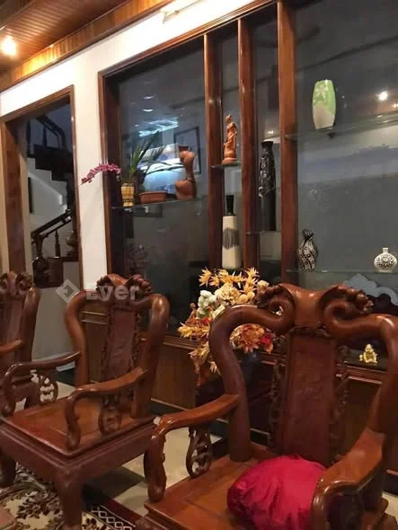 Mặt tiền TRƯƠNG GIA MÔ - Vỹ Dạ - Sẵn Biệt thự 3 tầng - Gia 13,x tỷ
- Diện tích 165m2, ngang 7,5M
- Đ