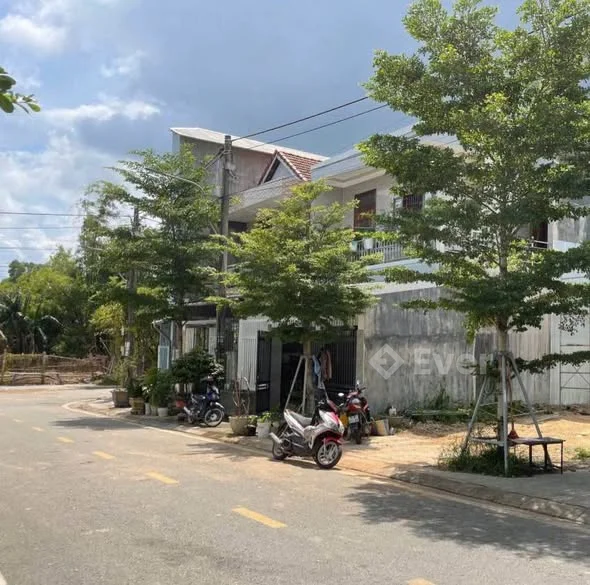 Đất KQH Trưng Nữ Vương - 2,X Tỷ Gần Đại Học Luật - Diện tích: 126m2 - Ngang 7m