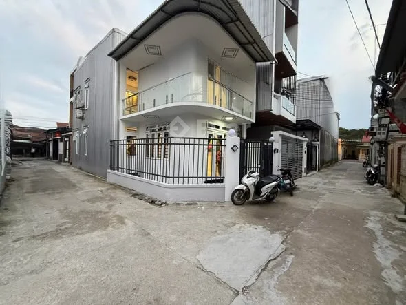 Bán nhà gác lửng 2 Mặt Tiền Kiệt Ô Tô Phan Chu Trinh, P An Cựu, Tp. Huế giá 3.1Tỷ