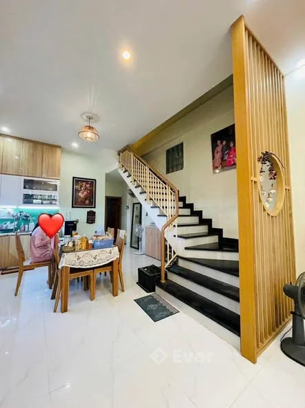 Bán Nhà 2 tầng Mặt tiền Lê Gia Đỉnh - KQH Bầu Vá, Thuỷ Xuân, Huế Giá Bán: 5,1xx Tỷ