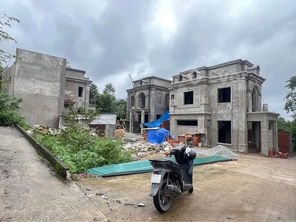 Bán đất 3 mặt tiền kiệt 55 Vũ Ngọc Phan,Thuỷ Xuân - Tp Huế