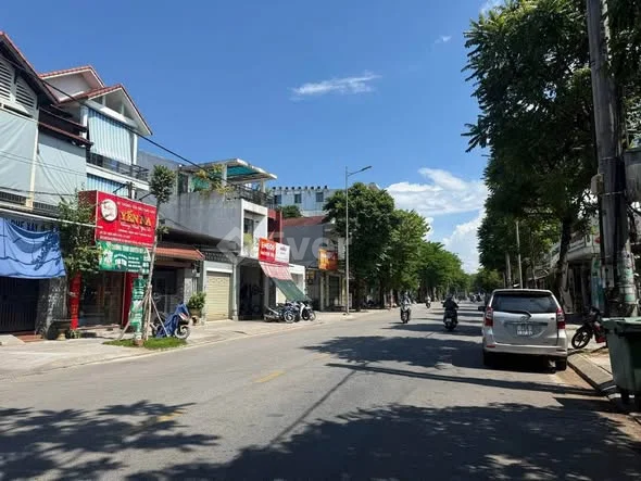 Mặt tiền đường ĐIỆN BIÊN PHỦ - Chỉ 6,5 tỷ kèm nhà 4 tầng-