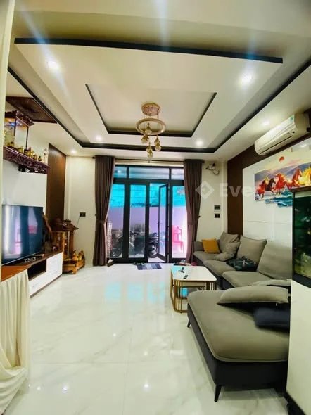 Bán nhà 04 tầng đường An Dương Vương, Tp.Huế cạnh Bến Xe Phía Nam giá chỉ 2,4x tỷ