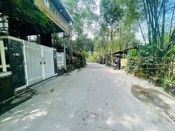 Đất mặt tiền Vũ Phạm Khải đường QH 13.5m (Kiệt 65 Lê Ngô Cát cũ)
Giá Bán 2,2x Tỷ ( Thương Lượng )