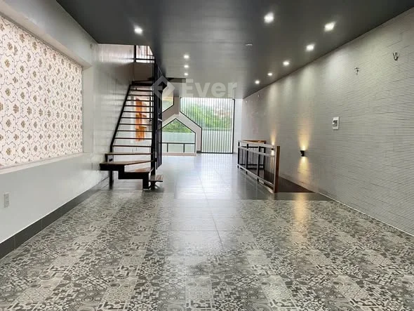 Bán Nhà 3 tầng 2 mặt tiền Phan Chu Trinh đang cho thuê thu ổn định vị trí vàng ngay trung tâm