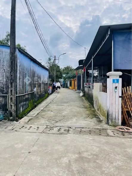 Bán lô đất ngay trung tâm Phú Bài - Kiệt Lê Trọng Bật - giá rẻ an cư đầu tư.