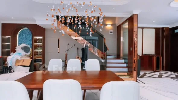 Bán Biệt Thự 3 Tầng KĐT EcoGarden Hoàn Thiện Nội Thất Cực Đẹp - Dọn Vào Ở ngay- Dtich 160m