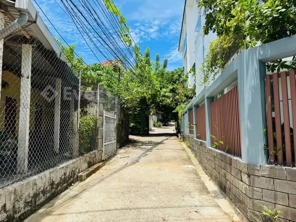 Chỉ sau 1 nhà mặt tiền đường Thanh Hải , cách nhà máy nước sạch Quảng Tế chỉ 50m3 mặt thoáng - Thỏa thuận - 112m²