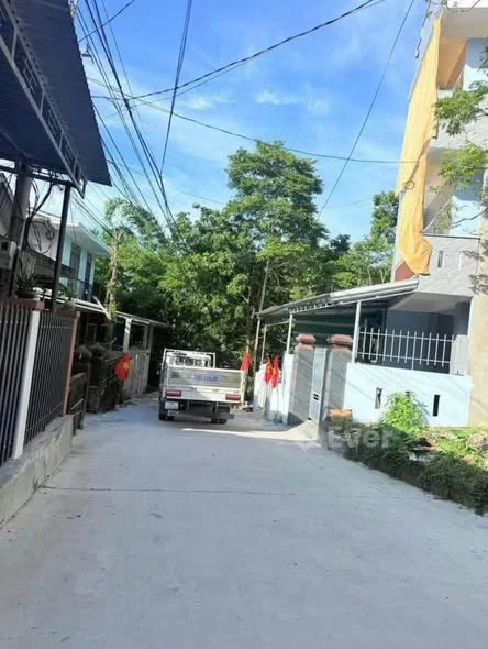 Nhà 2 tầng thiết kế hiện đại kiệt 91 Thích Tịnh Khiết - Thuỷ Xuân - TP Huế - 3,48 tỷ - 110m²