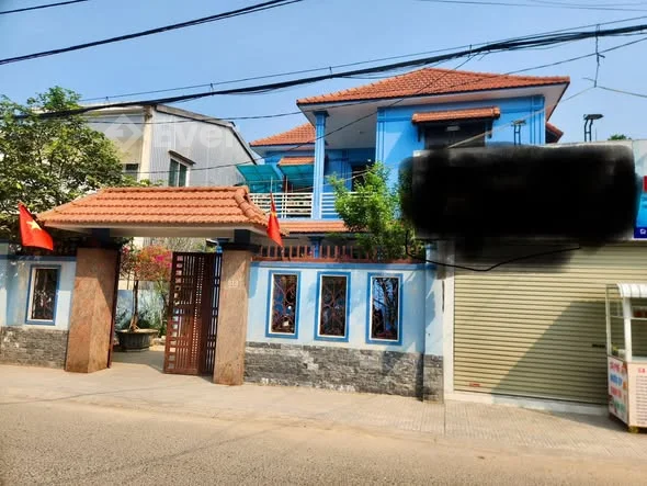 Bán nhà  2 tầng 2 mặt đường 1 mặt  tiền  213 đường Đặng Tất , gần cầu Bạch Yến - Thỏa thuận - 165.7m²