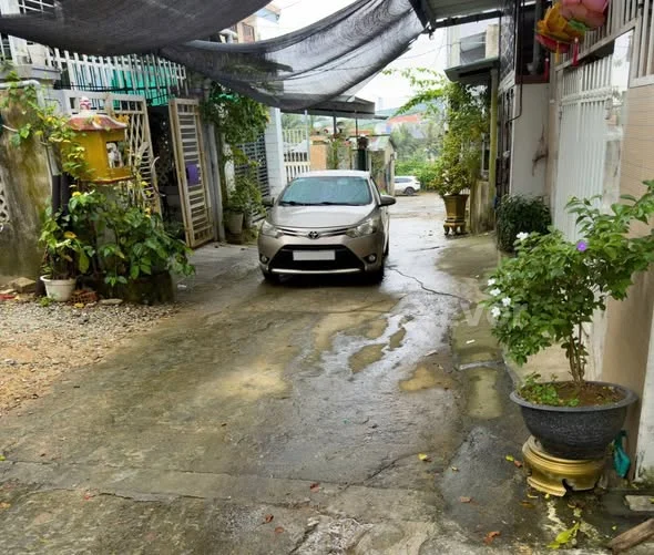 NHÀ KIỆT Ô TÔ TAM THAI SÁT BÊN VÕ VĂN KIỆT -S: 75,6m2, 3 phòng ngủ- - Thỏa thuận - 75.6m²