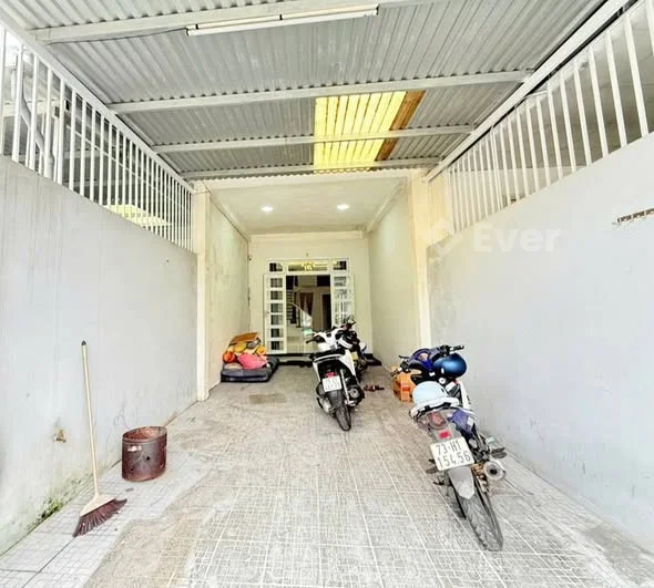 Nhà 2 TẦNG MẶT TIỀN TAM THAI GẦN ĐÀN NAM GIAO - Thỏa thuận - 103m²