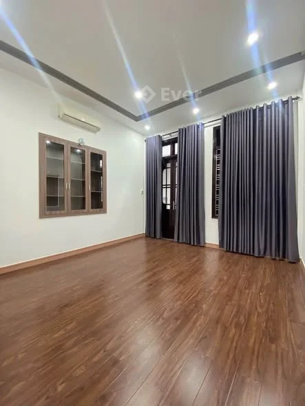 Chỉ 2 TỶ 950 x  NHÀ 3 TẦNG LÊ MINH- TP HUẾ SAU 1 NHÀ MẶT TIỀN. - Thỏa thuận - 128m²