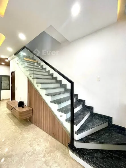 Bán nhà 2 Tầng Kiệt Oto Bùi Thị Xuân, Thuỷ Xuân, Huế giá rẻ 1tỷ 980 triệu