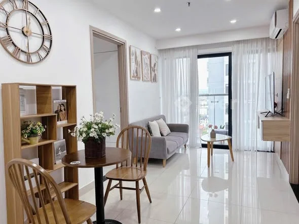 NERA GARDEN VIEW BỂ BƠI NHÌN RA TỐ HỮU-Diện tích: 55m2, -Có 2pn, 2wc,phòng khách,bếp