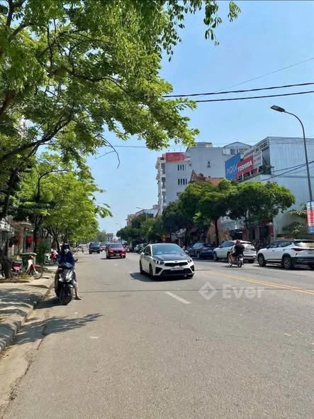 2 mặt tiền trước Bà Triệu sau Lê Viết Lượng - Bán nhà 212 m mặt tiền kinh doanh đường Bà Triệu