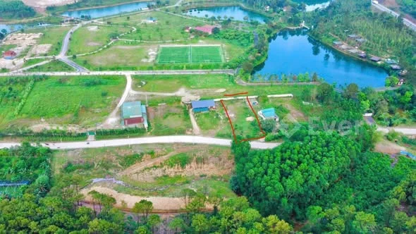 Bán đất thoáng mát hơn 1000m2 mặt tiền Dạ Lê, Thuỷ Phương giá 3.1 tỷ
