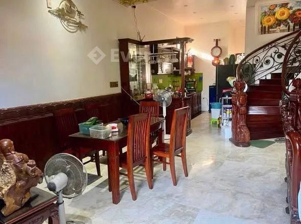 NHÀ 3 TẦNG VILLA TÂN CỔ ĐIỂN KIỆT Ô TÔ VÕ NGUYÊN GIÁP – HUẾ