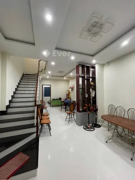 Bán nhà 2 tầng kiệt oto Lại Thế, Phú Thượng, TP Huế