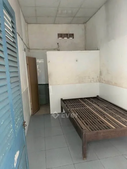 DÃY TRỌ 8 PHÒNG KIỆT TRẦN PHÚ, TP HUẾVị trí: Kiệt 168 Trần Phú, TP Huế