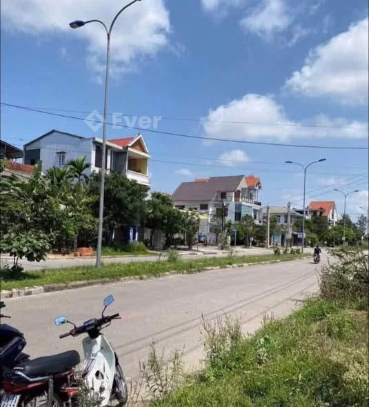 MẶT TIỀN NGUYỄN VĂN ĐÀO – SONG SONG ĐỒNG KHỞIKHU QUY HOẠCH BÀU VÁ Diện tích: 108m² - Thỏa thuận - 108m²