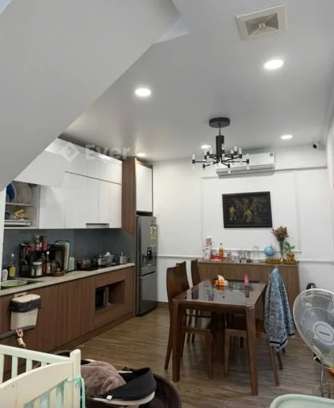 4,39 TỶ – BÁN NHÀ LÔ GÓC 3,5 TẦNG MẶT ĐƯỜNG THƯ TRUNG - 4,39 tỷ - 46m²