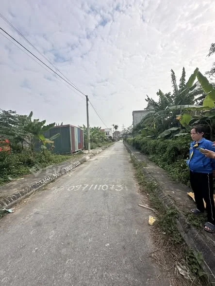 Em có 100m2 ở Văn Cú An đồng Ngõ 6m2 Gần mặt trục đường nhựa Văn Cú Giá 29tr/m2 - 2,9 tỷ - 100m²