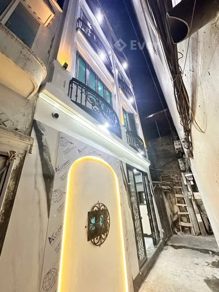 𝗕.𝗔́.𝗡 𝗡𝗛𝗔̀: 4 Tầng Ngõ 193 Hồ Sen - Lê chân - Hp - 𝐃𝐢𝐞̣̂𝐧 𝐭𝐢́𝐜𝐡: 30 m - 𝐇𝐮̛𝐨̛́𝐧𝐠