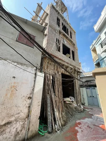 @All căn nhà ngõ nông tại 379 miếu 2xãDt:45m *4 tầng xây mới cấp chính