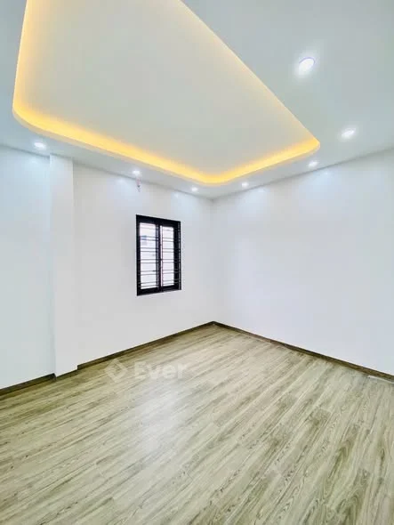 NHỜ 500 AE SALE BÁN GIÚP MÌNH CĂN NHÀ TẠI 175 Phương lưu (282 đà nẵng)