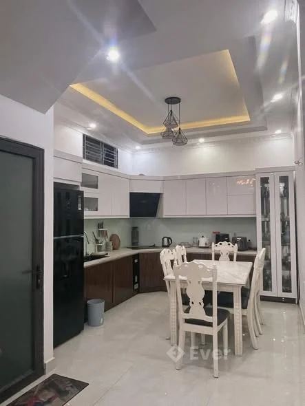 Chính chủ bán nhà 4 tầng khu TĐC Cây Đa 13 Gốc, tổng diện tích 200m2 (50m2 x 4 tầng), Full đồ