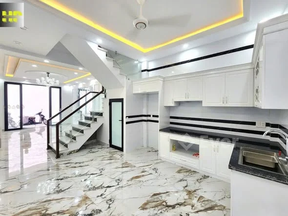 Mua nhà Hồ Sen ngay! Giá chỉ từ 3.15 tỷ đồng Diện tích : 45m2 x 3 tầng ( 3N , 3WC)