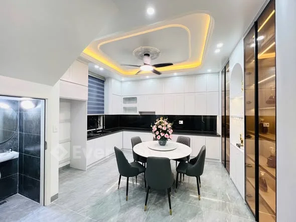 Nhà 4 tầng xây độc lập – Lô góc – Phương Lưu, Đông Hải.•