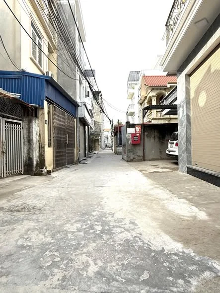 BÁN NHÀ NGÕ 101 KHÚC HẠO - THIÊN LÔI - AEONBán Nhà Xây Mới 4 Tầng