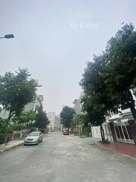 Bán đất phân lô 6B Lê Hồng Phong - dtmb:119m2 ng:7m- Sổ đỏ cc- Tây Bắc 105tr/m