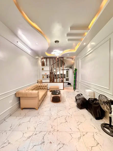 BÁN NHÀ LẠCH TRAY – NHÀ ĐẸP FULL ĐỒ XỊN -Diện tích 42m rộng rãi