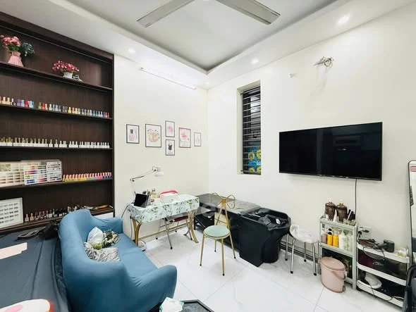 Mặt ngõ 48 Tôn Đức Thắng ,ngõ cực nông,vị trí đẹp. Gần chợ An Dương , gần bv việt Tiệp, gần Tô Hiệu.