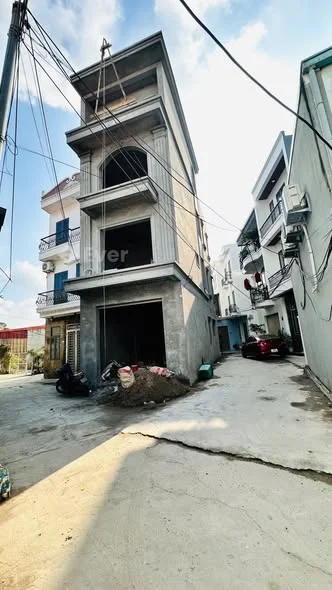 Độc lập, oto đỗ cửa, tại Bạch Mai, Đồng Thái, ngay sau UBND Xã Bạch Mai